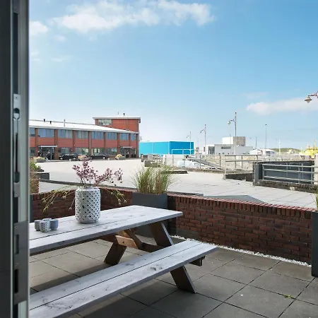Appealing In With Balcony Terrace Apartment